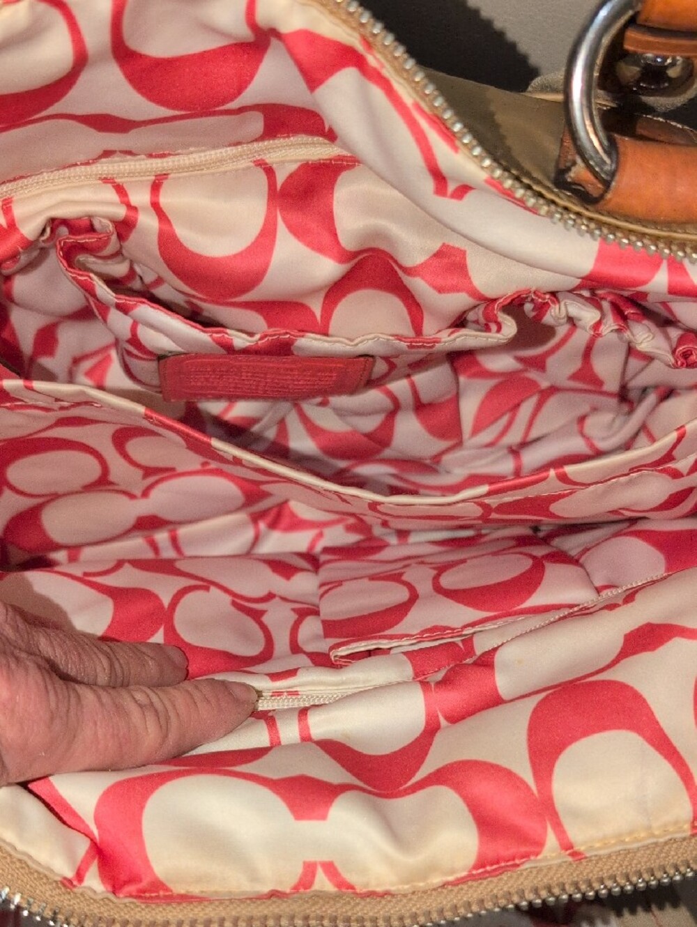 Coach Hampton Weekend Bag - B0871-11748 Satin Tan - Picture 11 of 16